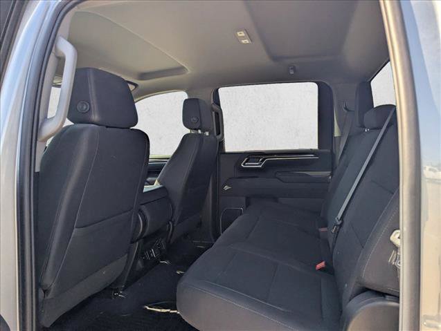 Used 2025 Chevrolet Silverado 2500 LT w/ Convenience Package AWD/4WD image 13