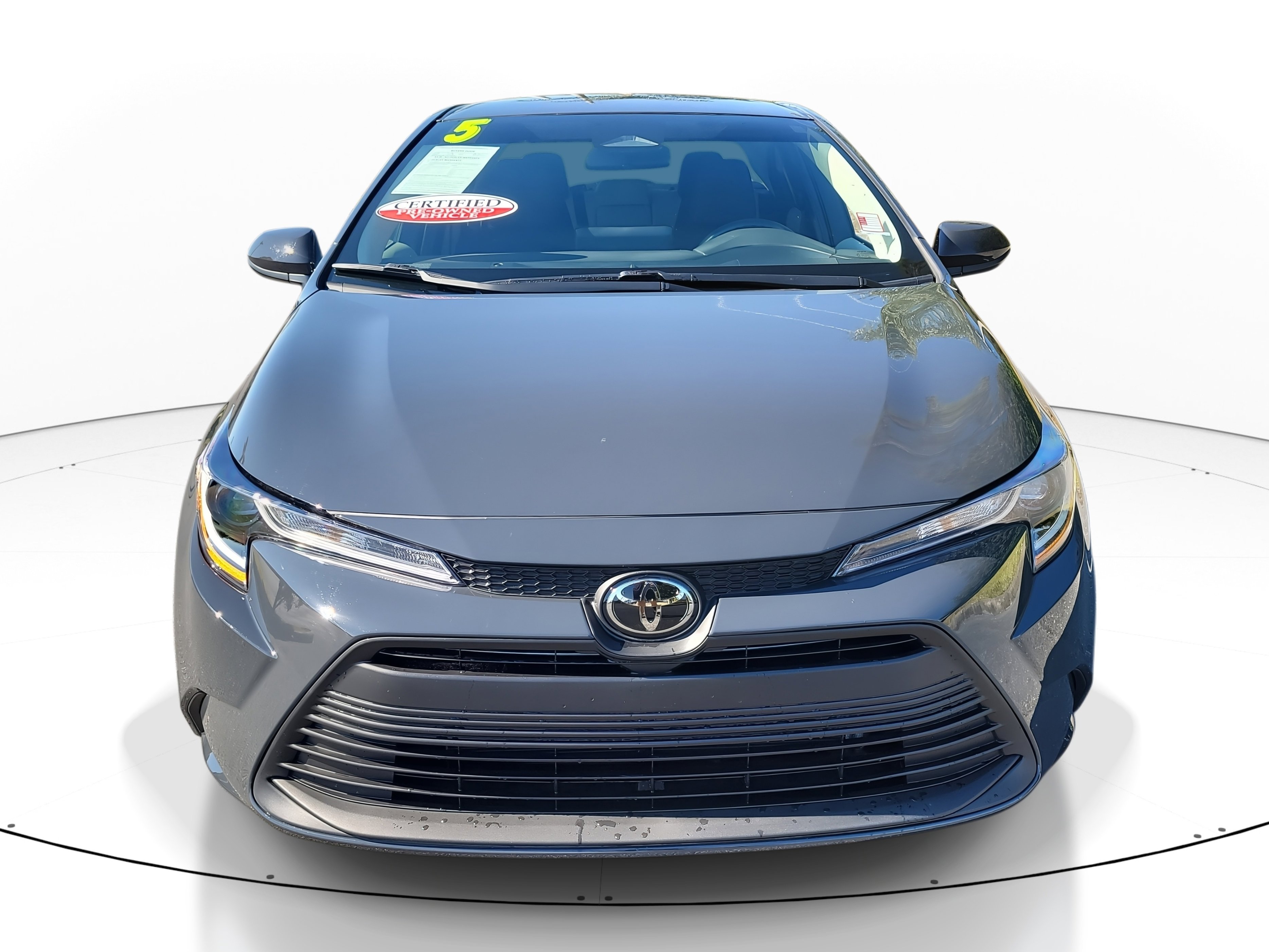 Certified 2025 Toyota Corolla LE image 3