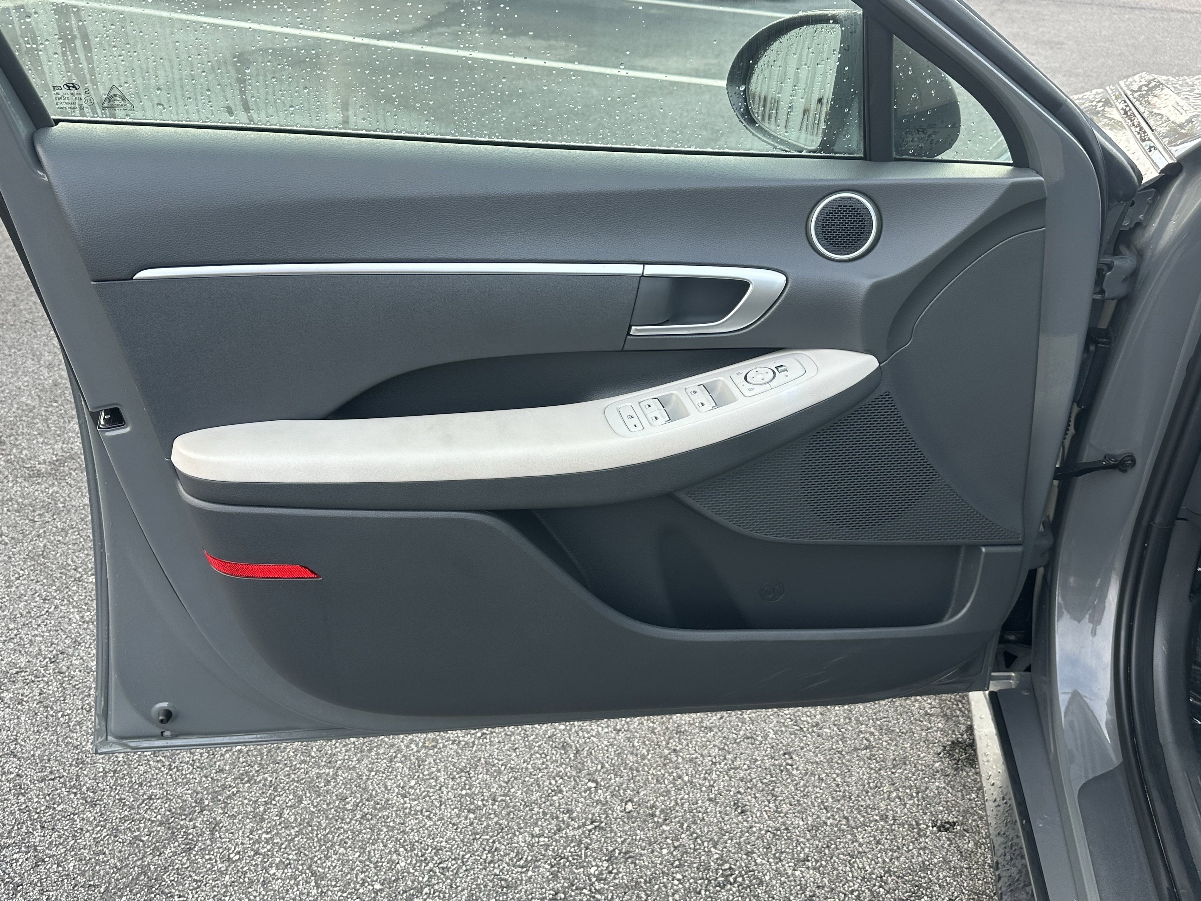 Used 2023 Hyundai Sonata SE image 13