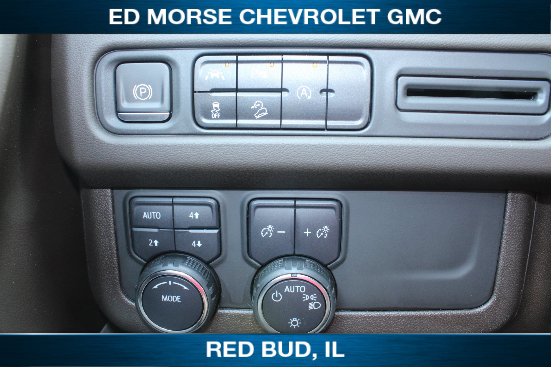 Used 2023 Chevrolet Tahoe Z71 AWD/4WD image 15