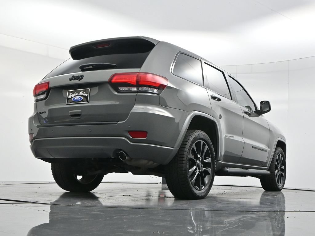 Used 2022 Jeep Grand Cherokee Laredo X AWD/4WD image 48