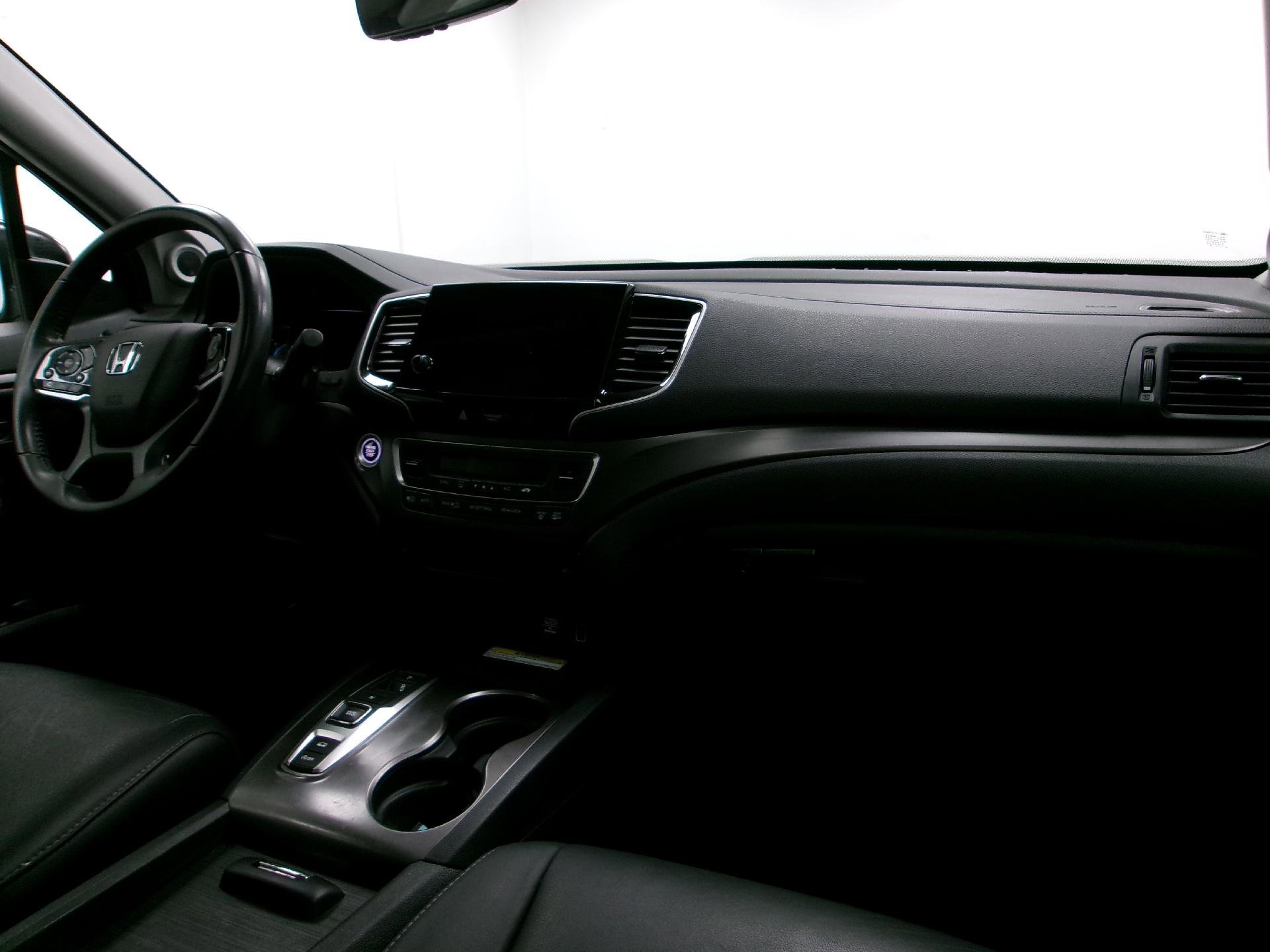 Used 2022 Honda Pilot Special Edition image 3