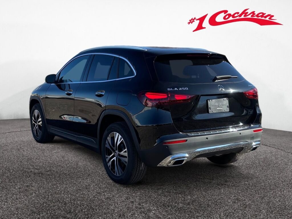 New 2026 Mercedes-Benz GLA 250 4MATIC image 5