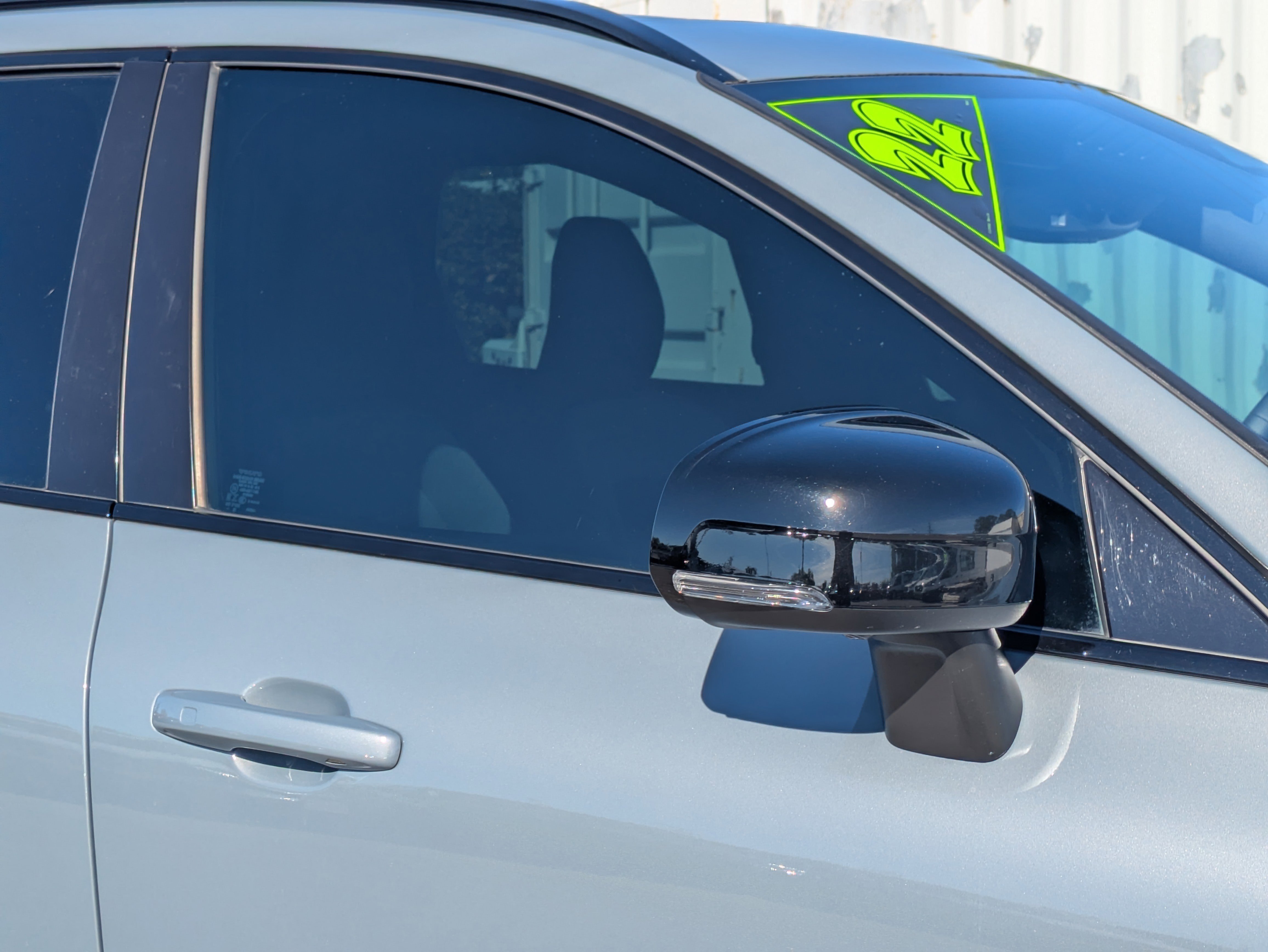 Used 2022 Volvo XC60 B5 R-Design w/ Advanced Package image 10