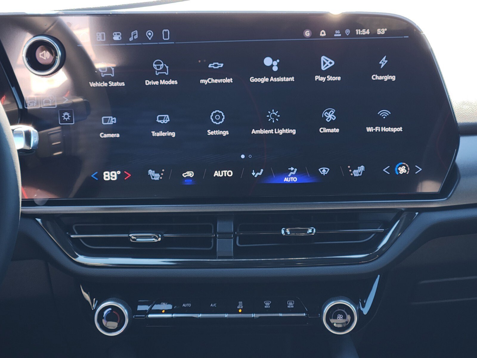 New 2026 Chevrolet Equinox EV RS FWD image 9