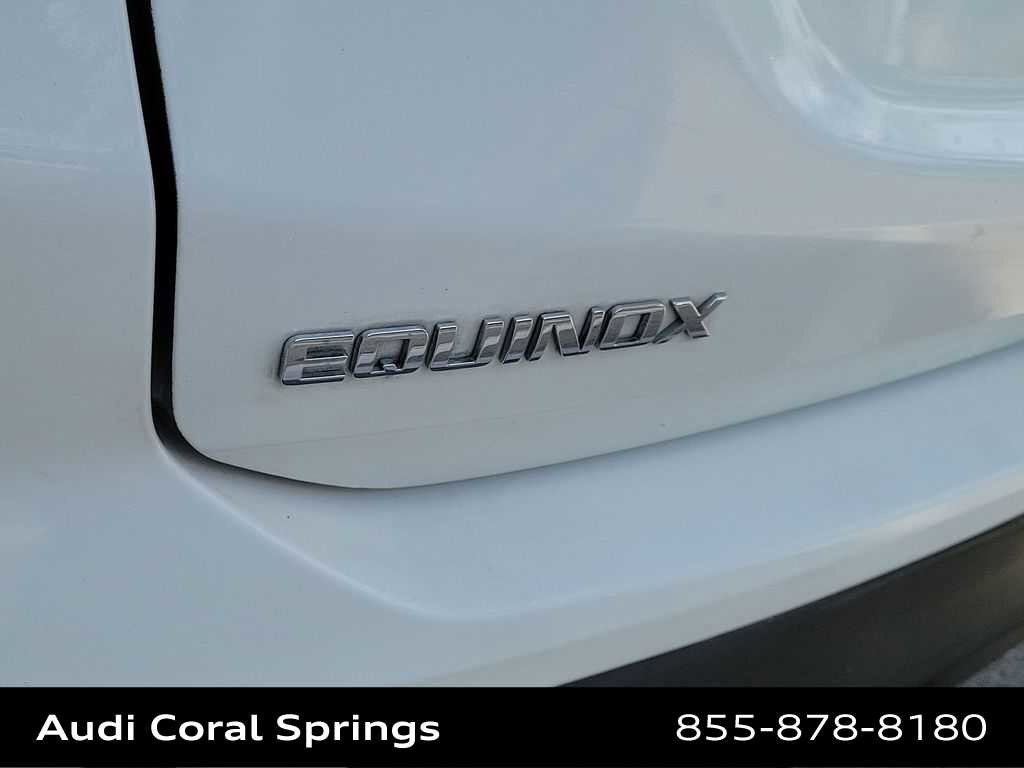 Used 2022 Chevrolet Equinox LS FWD image 15