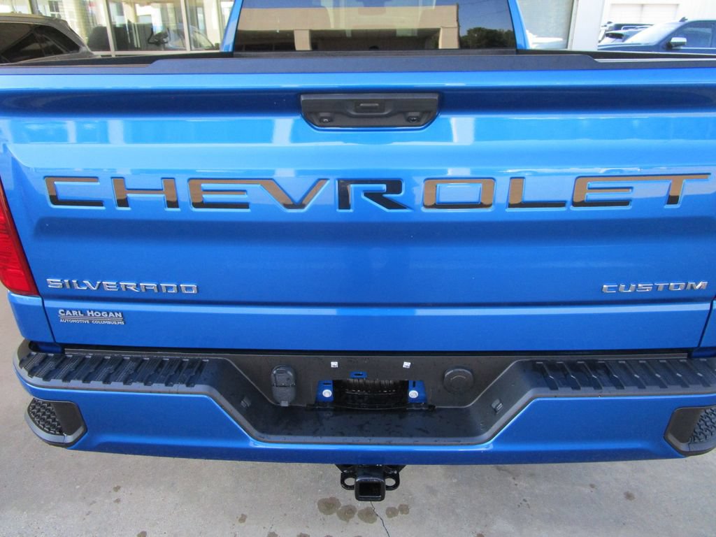 Used 2024 Chevrolet Silverado 1500 Custom RWD image 21