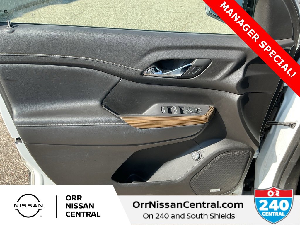 Used 2022 GMC Acadia SLE w/ Driver Convenience Package image 16