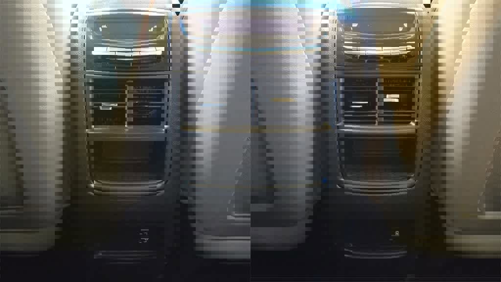 Used 2019 Cadillac XT5 Platinum image 13