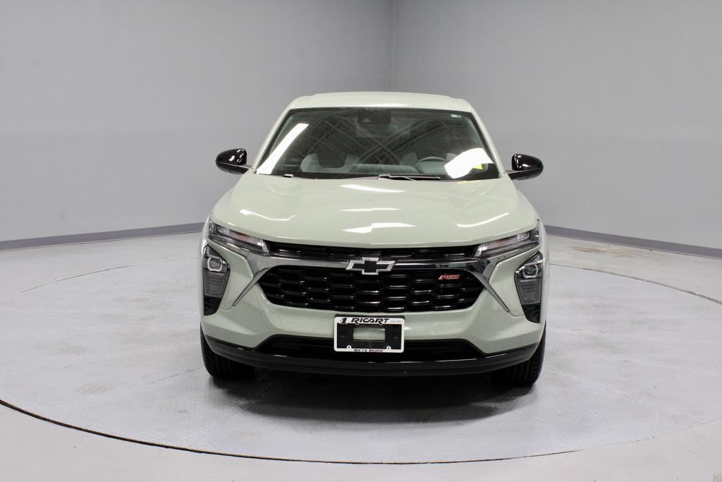 Used 2024 Chevrolet Trax RS w/ Driver Confidence Package FWD image 7