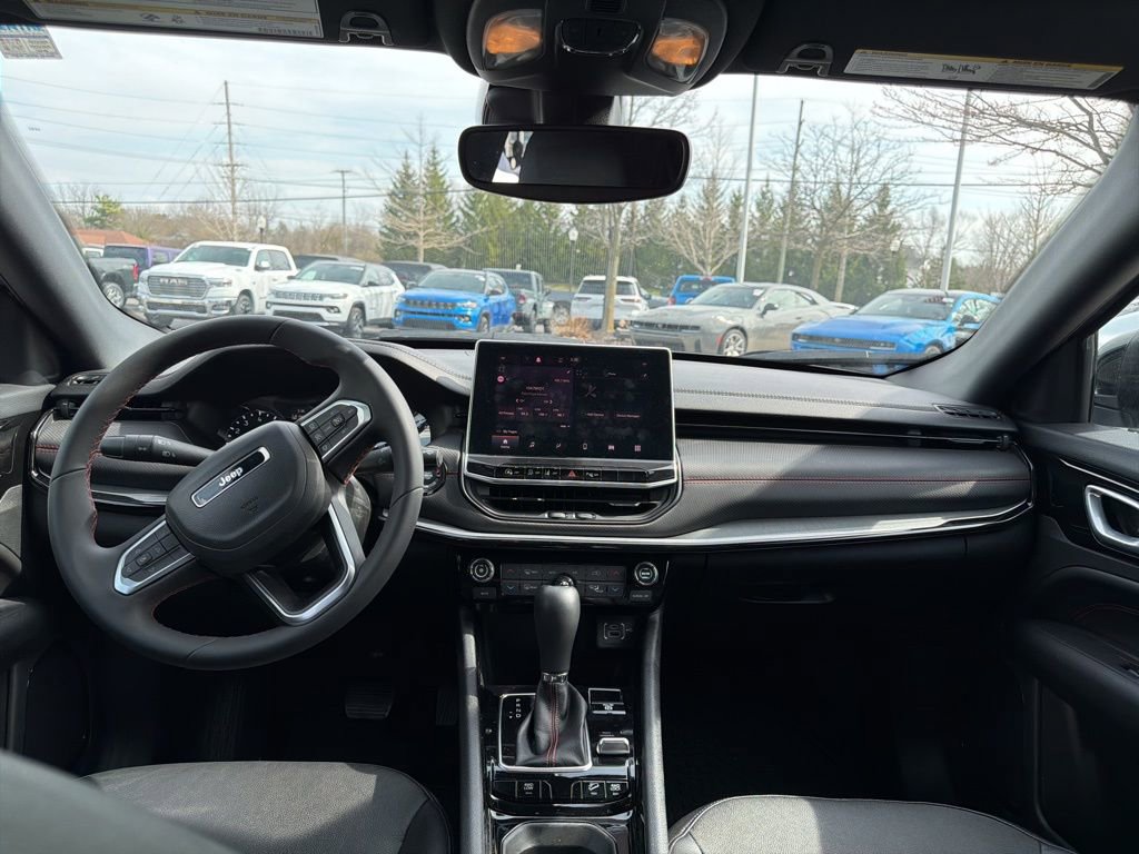 Used 2023 Jeep Compass Trailhawk w/ Trailer Tow Group image 11