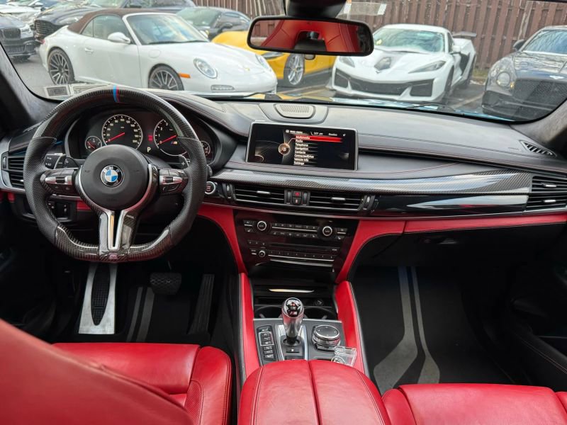 Used 2015 BMW X6 M image 18