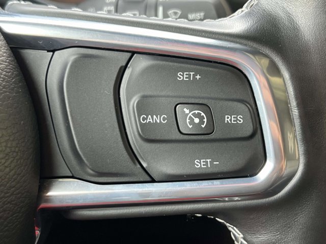 Used 2023 Jeep Wrangler Sahara w/ Cold Weather Group image 21