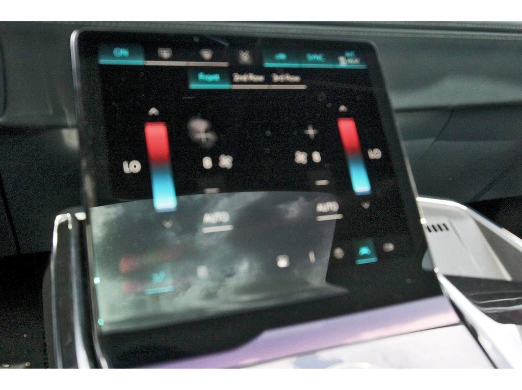 New 2026 Cadillac Escalade IQL Luxury image 19