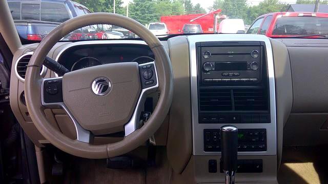 Used 2009 Mercury Mountaineer Premier image 10