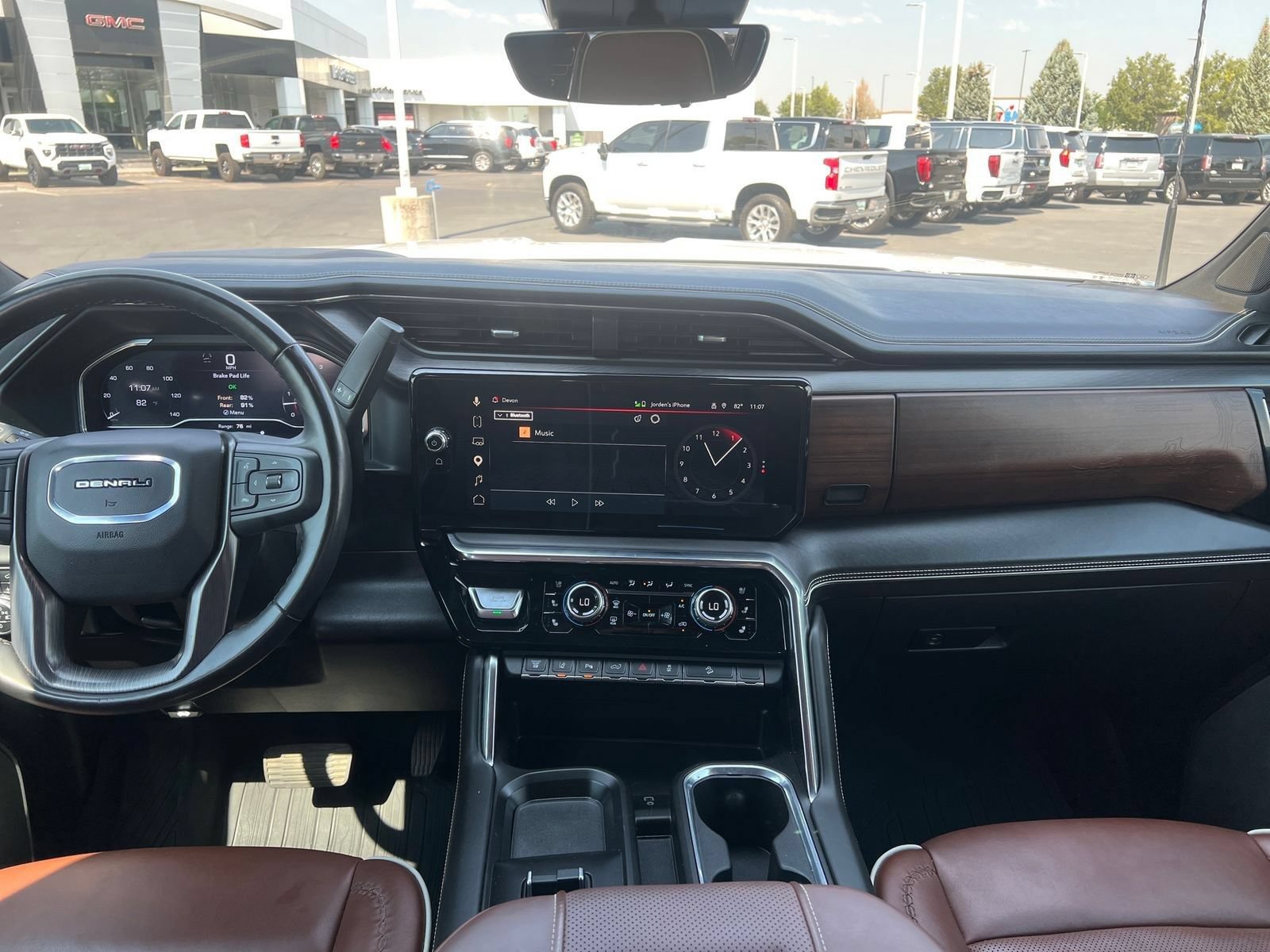 Used 2024 GMC Sierra 3500 Denali Ultimate AWD/4WD image 12