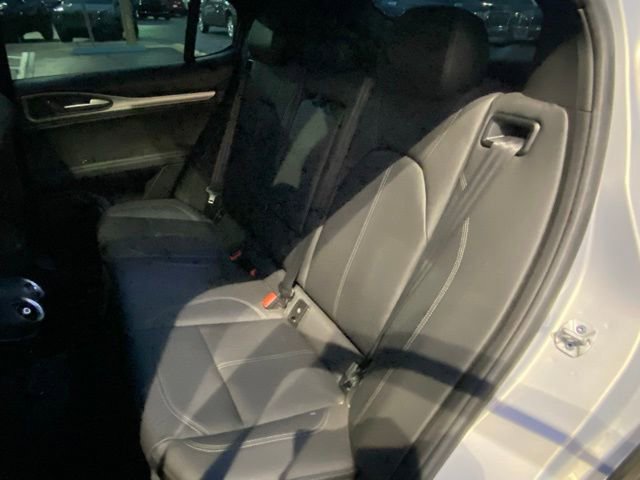 Used 2024 Alfa Romeo Stelvio Ti image 26