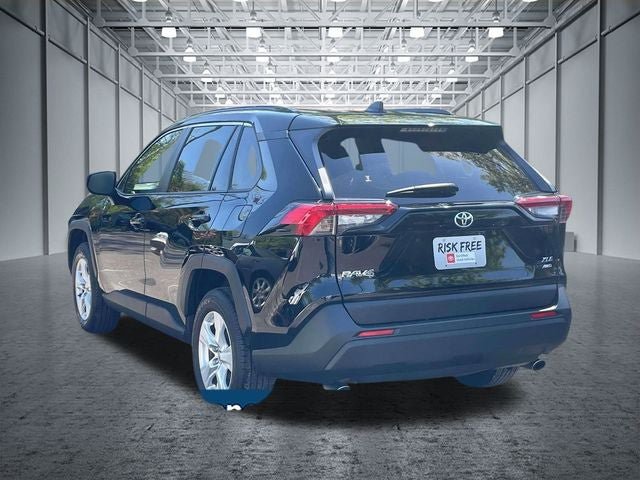 Used 2020 Toyota RAV4 XLE w/ All Weather Liner Package AWD/4WD image 9