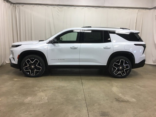 New 2026 Chevrolet Traverse High Country w/ LPO, Floor Liner Package image 8