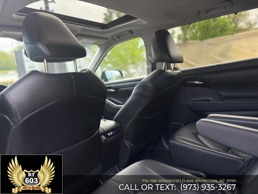 Used 2026 Toyota RAV4 XLE Premium AWD/4WD image 9