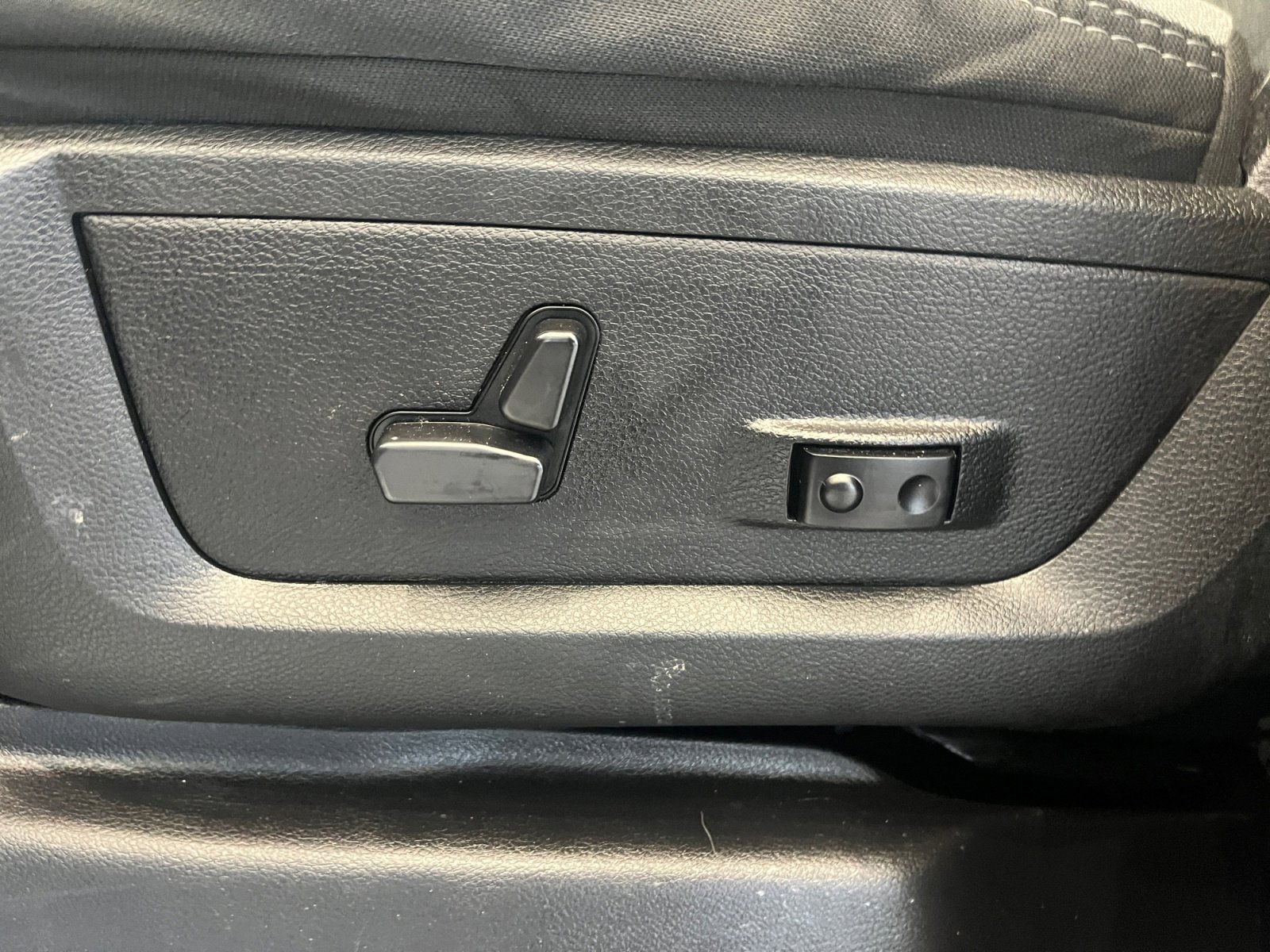 Used 2024 RAM 2500 Big Horn image 12