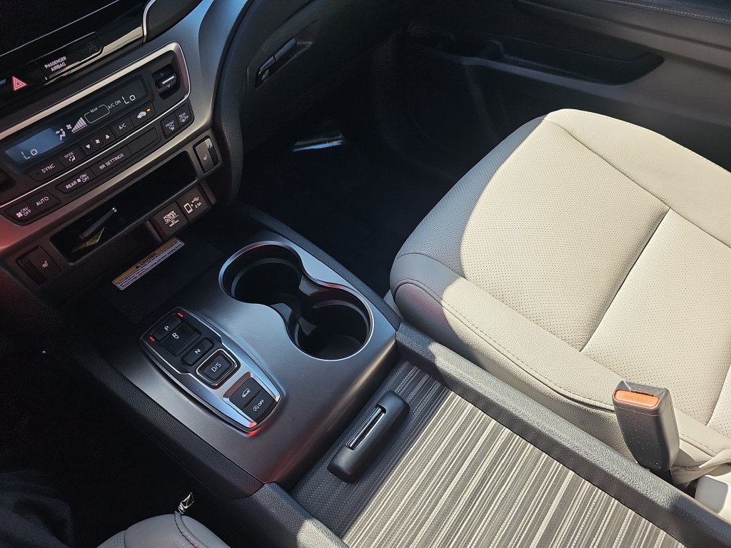 Used 2023 Honda Passport EX-L image 25
