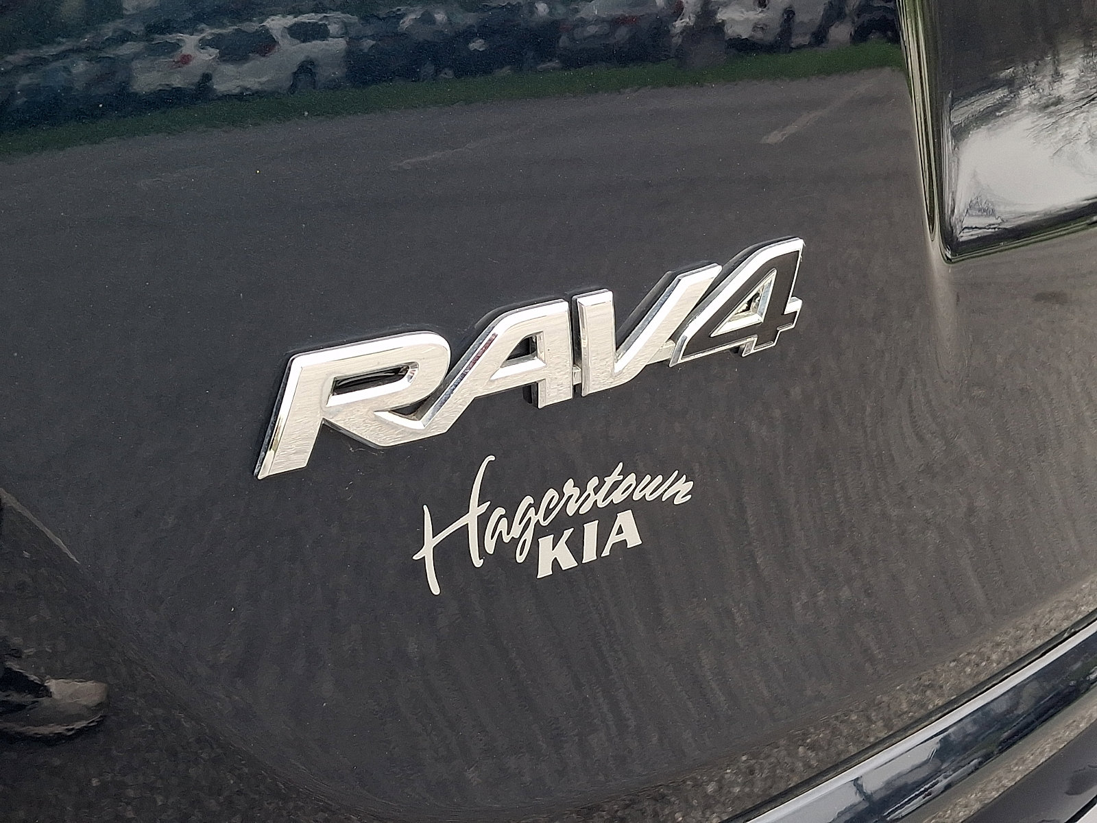 Used 2017 Toyota RAV4 XLE image 33