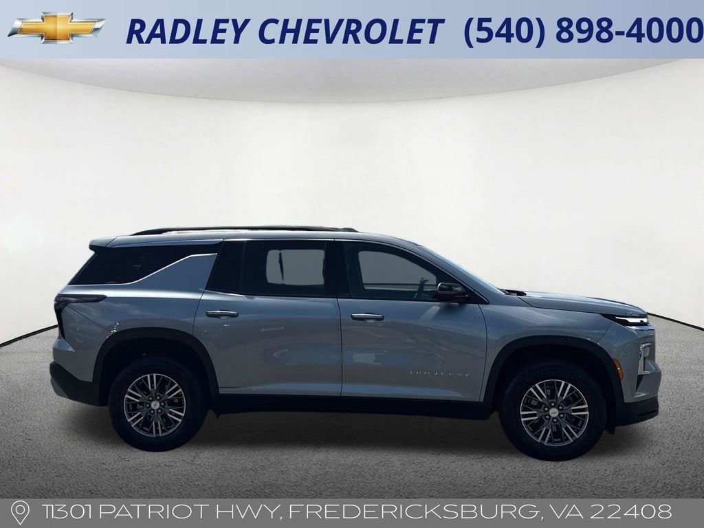 Certified 2025 Chevrolet Traverse LT AWD/4WD image 31