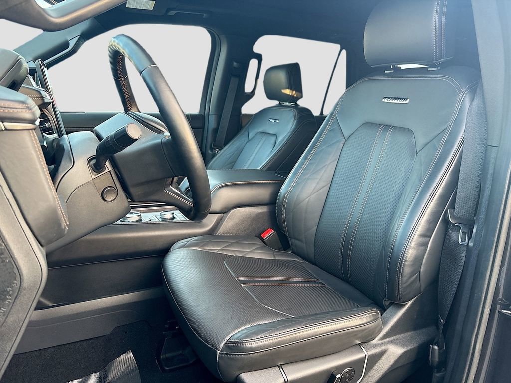 Used 2024 Ford Expedition Max Platinum AWD/4WD image 22