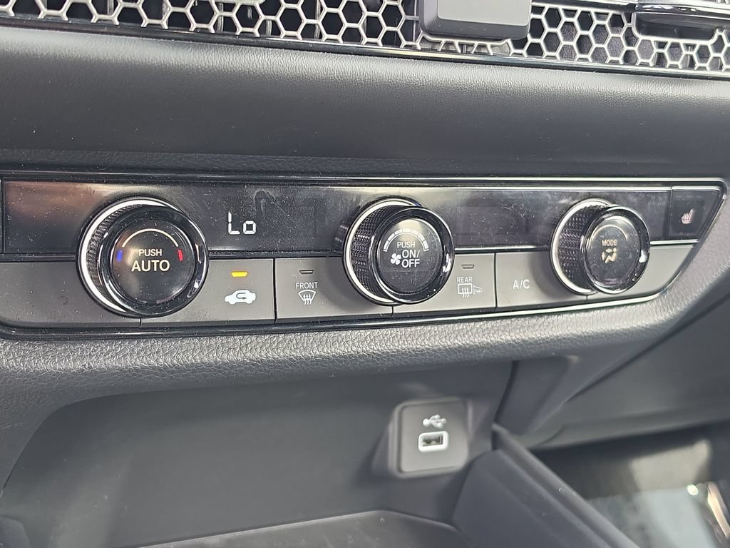 Used 2024 Honda HR-V Sport image 19