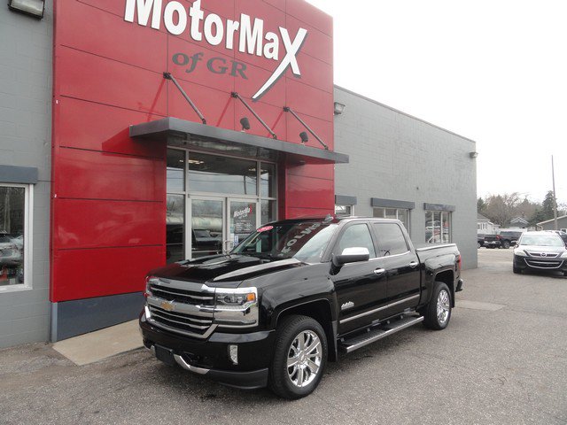 Used 2018 Chevrolet Silverado 1500 High Country AWD/4WD image 1