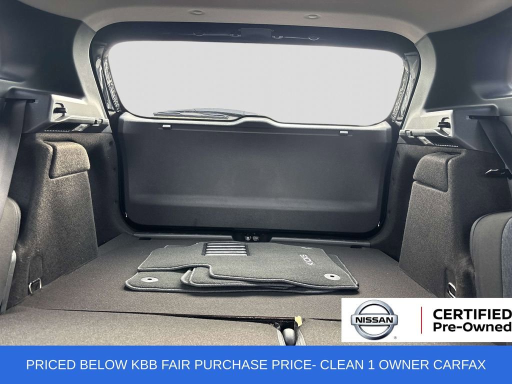 Used 2025 Nissan Kicks SV image 28