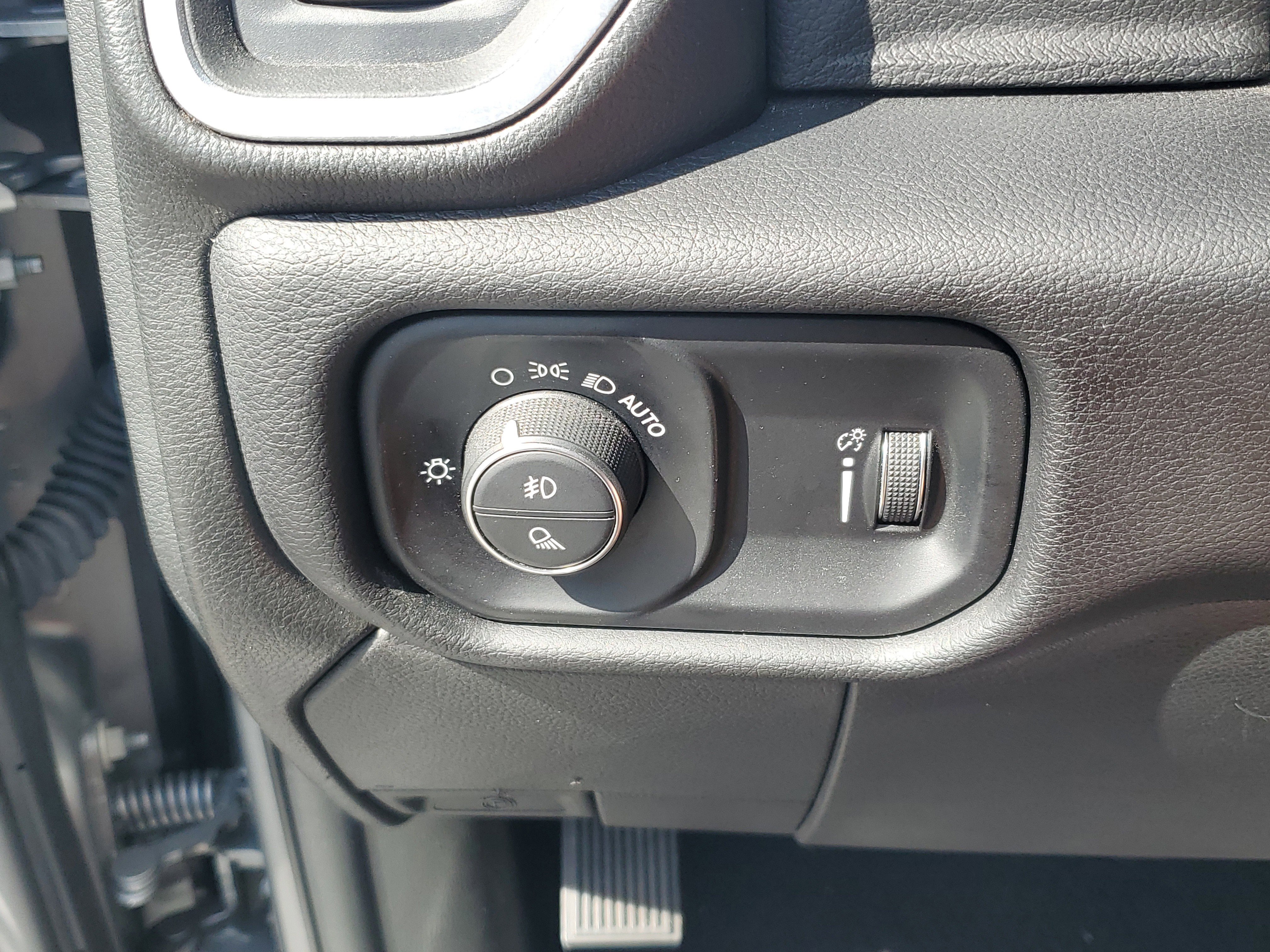 Used 2024 RAM 2500 Big Horn image 22