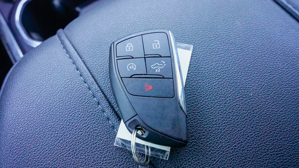 Used 2025 Chevrolet Silverado 2500 LT w/ Trail Boss Package image 27