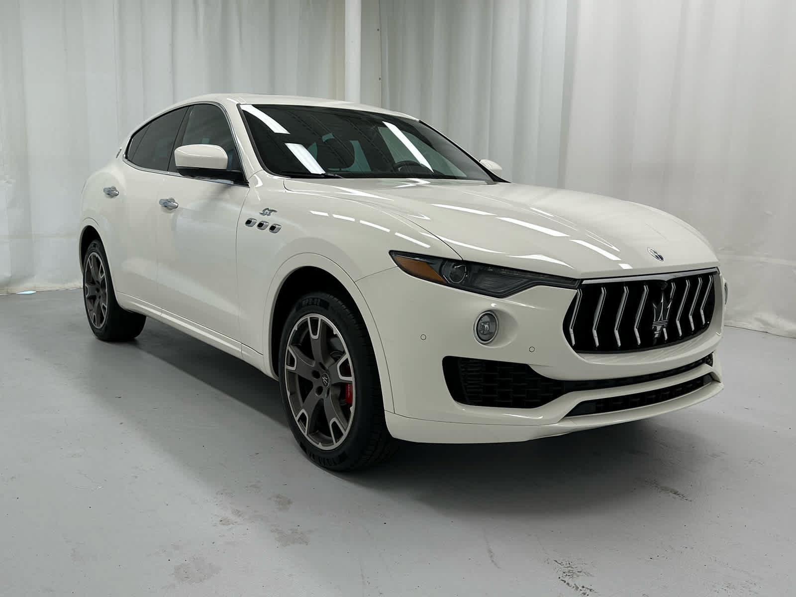 Used 2023 Maserati Levante GT AWD/4WD image 1