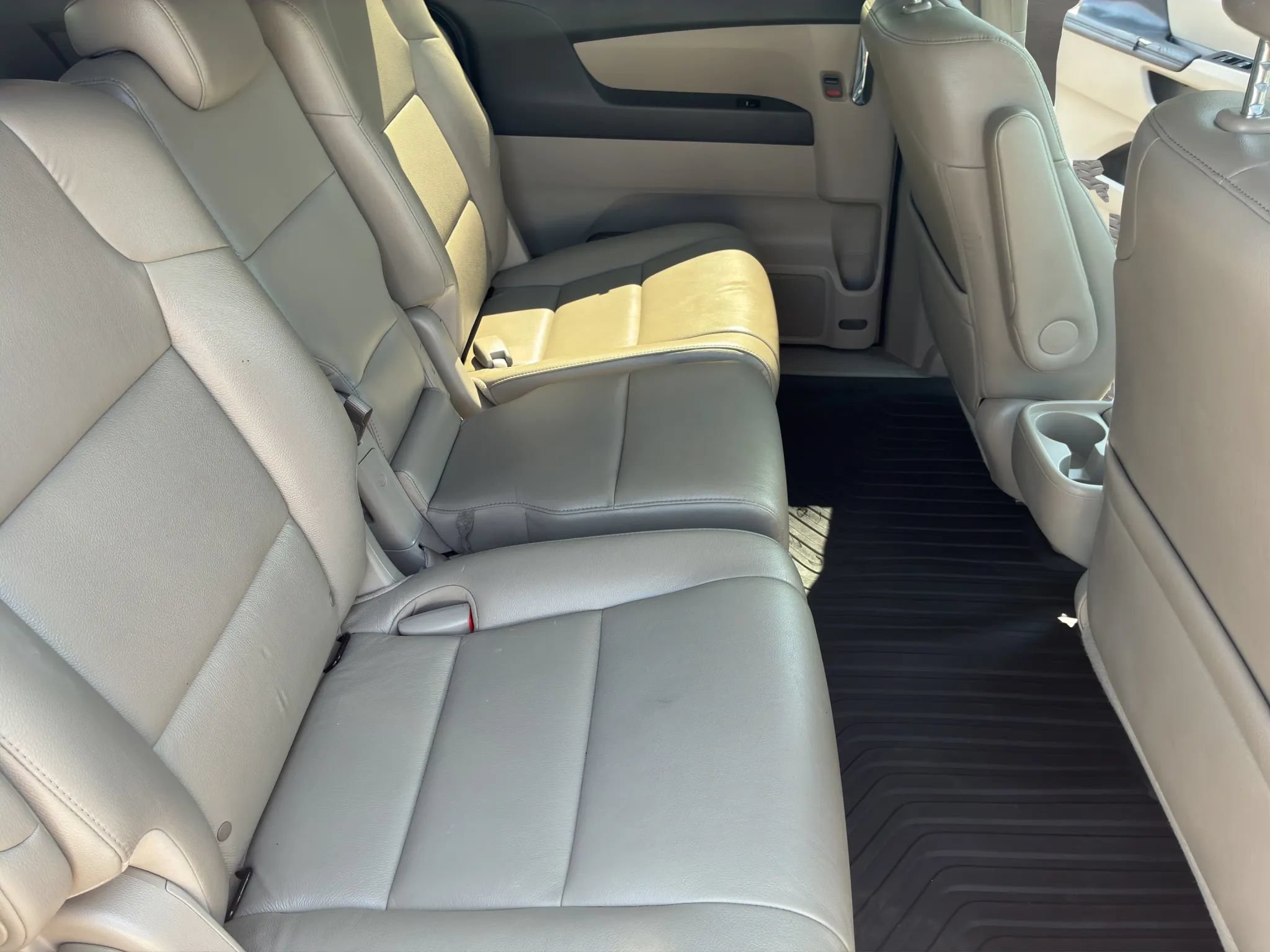 Used 2015 Honda Odyssey EX-L image 15