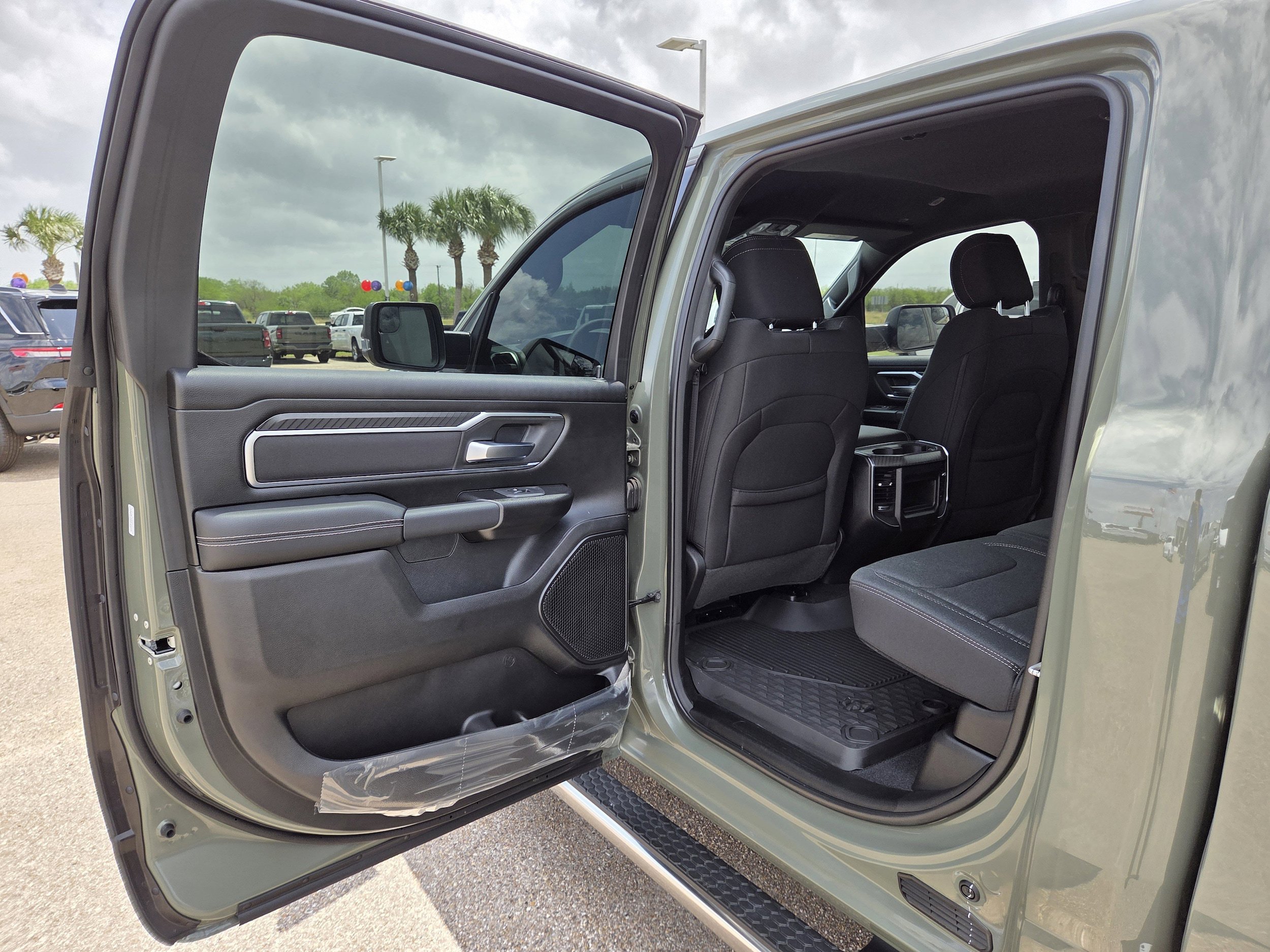 New 2026 RAM 1500 Lone Star AWD/4WD image 15