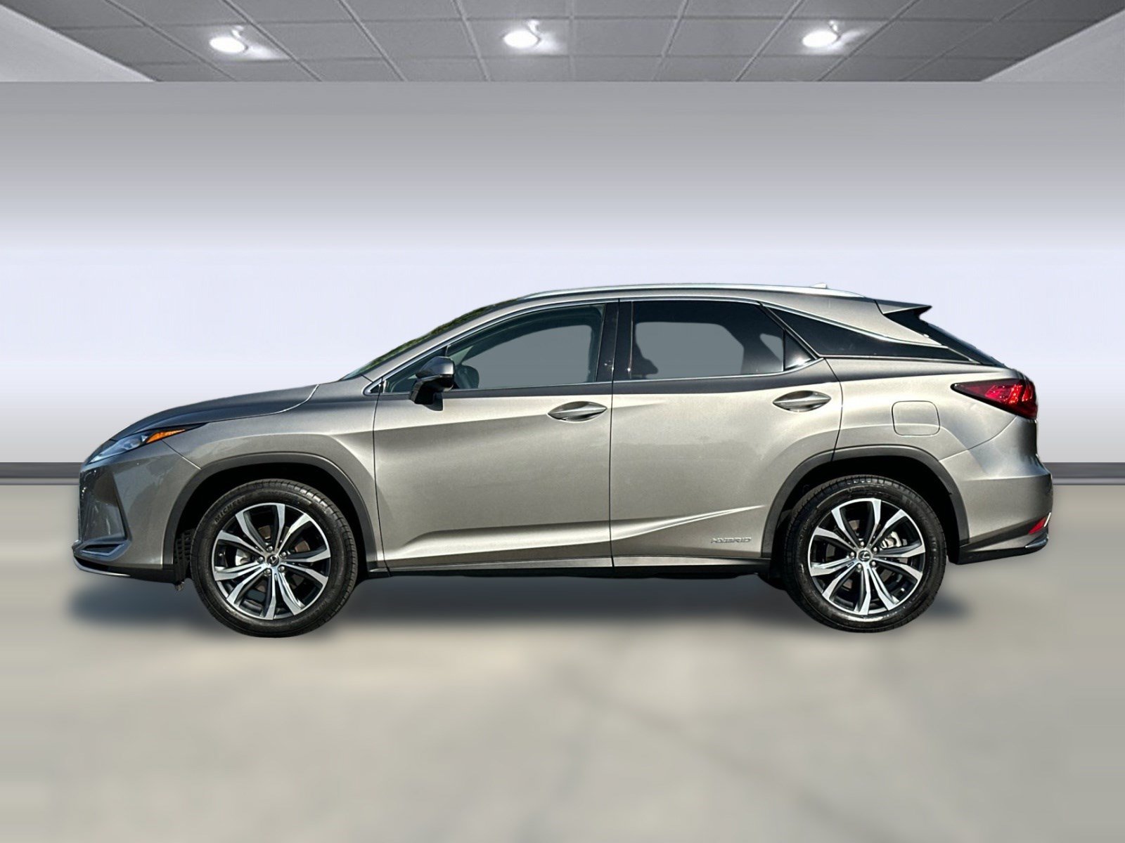 Certified 2022 Lexus RX 450h AWD w/ Premium Package image 2