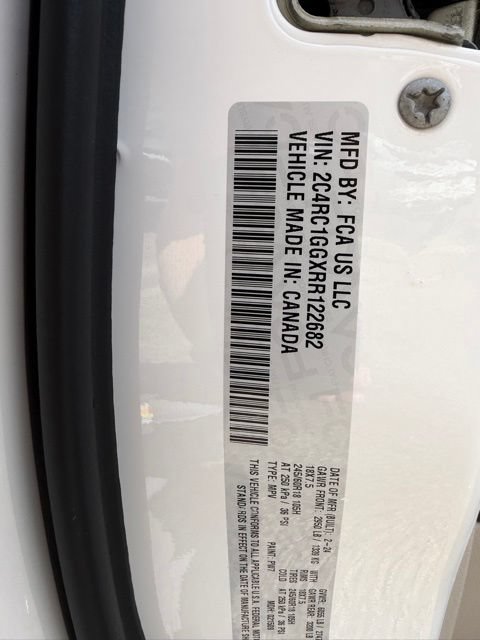 Used 2024 Chrysler Pacifica Limited FWD image 27