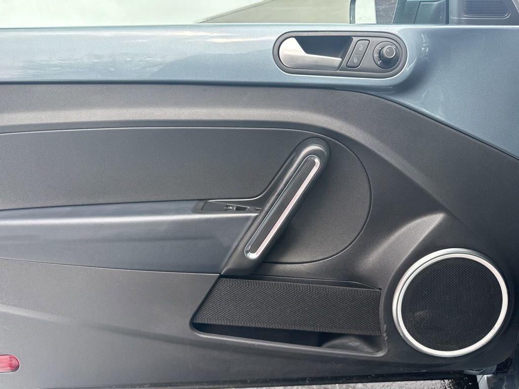 Used 2016 Volkswagen Beetle 1.8T image 25