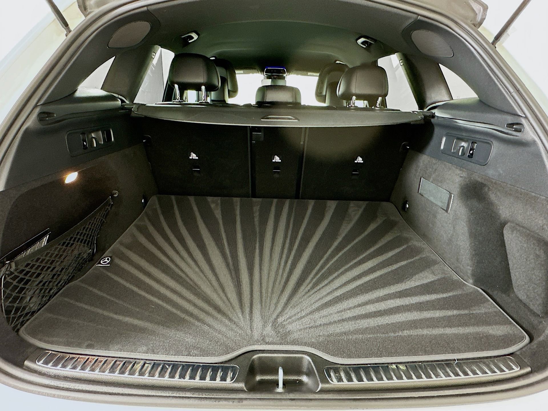 Certified 2025 Mercedes-Benz GLC 300 4MATIC image 27