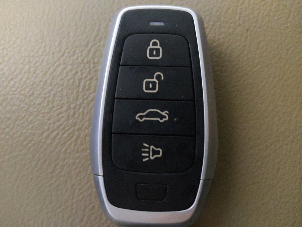 Used 2020 Hyundai Tucson Limited image 32