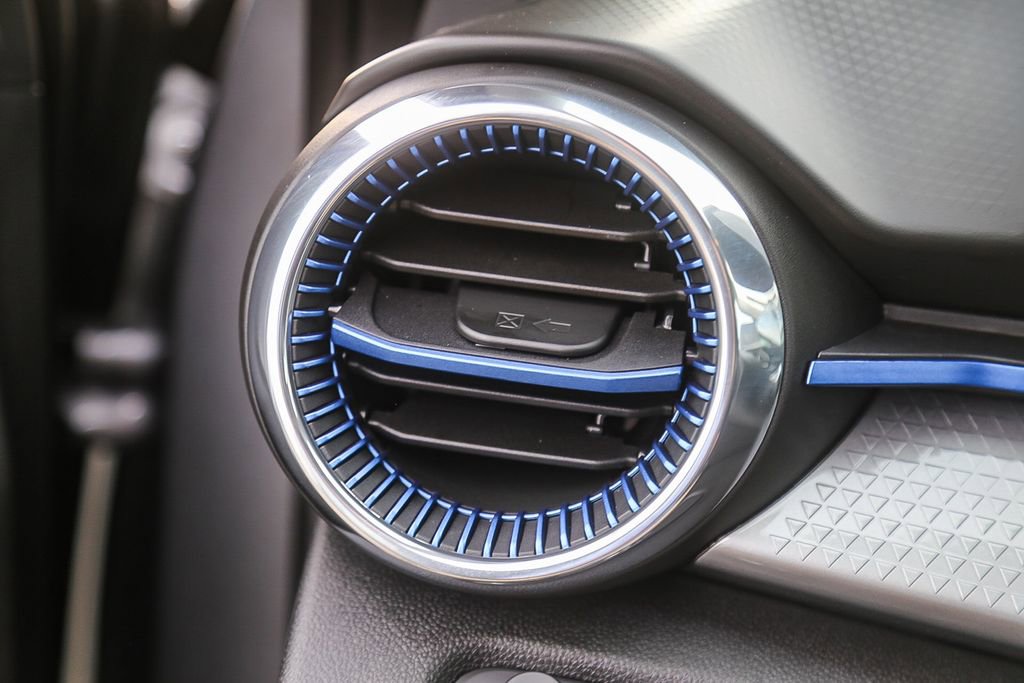 Certified 2026 Chevrolet Trax LT w/ Driver Confidence Package image 49