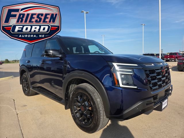 Used 2025 Nissan Armada PRO-4X AWD/4WD image 3