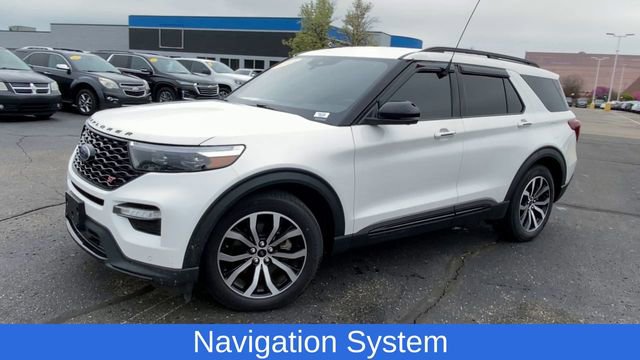 Used 2022 Ford Explorer ST image 4