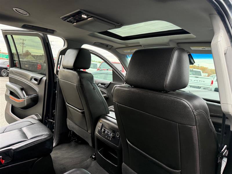 Used 2019 Chevrolet Suburban Premier image 19