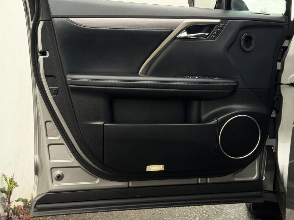 Used 2022 Lexus RX 450h F Sport image 10