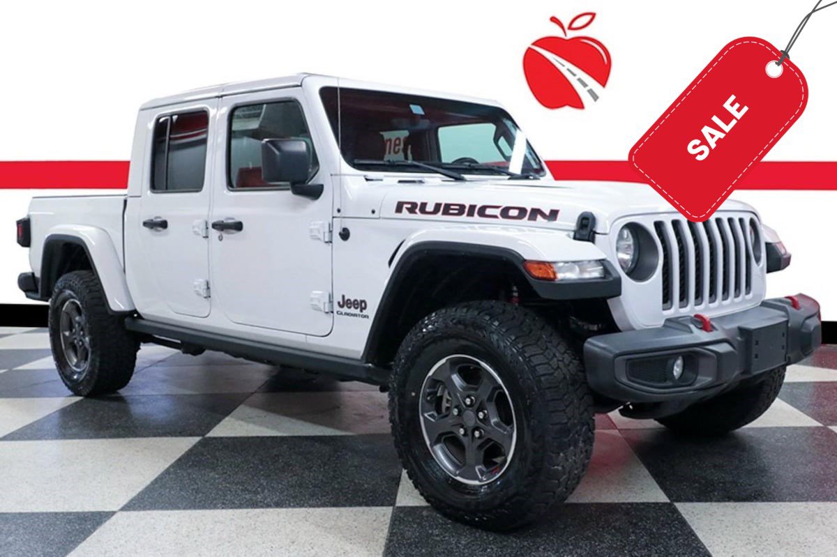 Used 2022 Jeep Gladiator Rubicon w/ Cold Weather Group AWD/4WD image 1