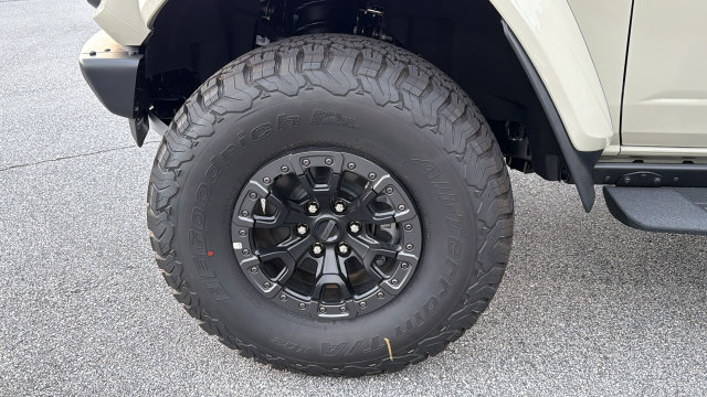 New 2026 Ford Bronco Raptor w/ Interior Carbon Fiber Pack AWD/4WD image 13