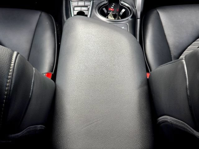 Used 2019 Toyota Camry SE w/ Audio Package FWD image 36